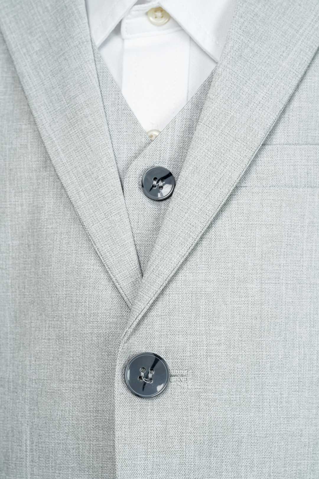 LIGHT GRAY LINEN SUIT
