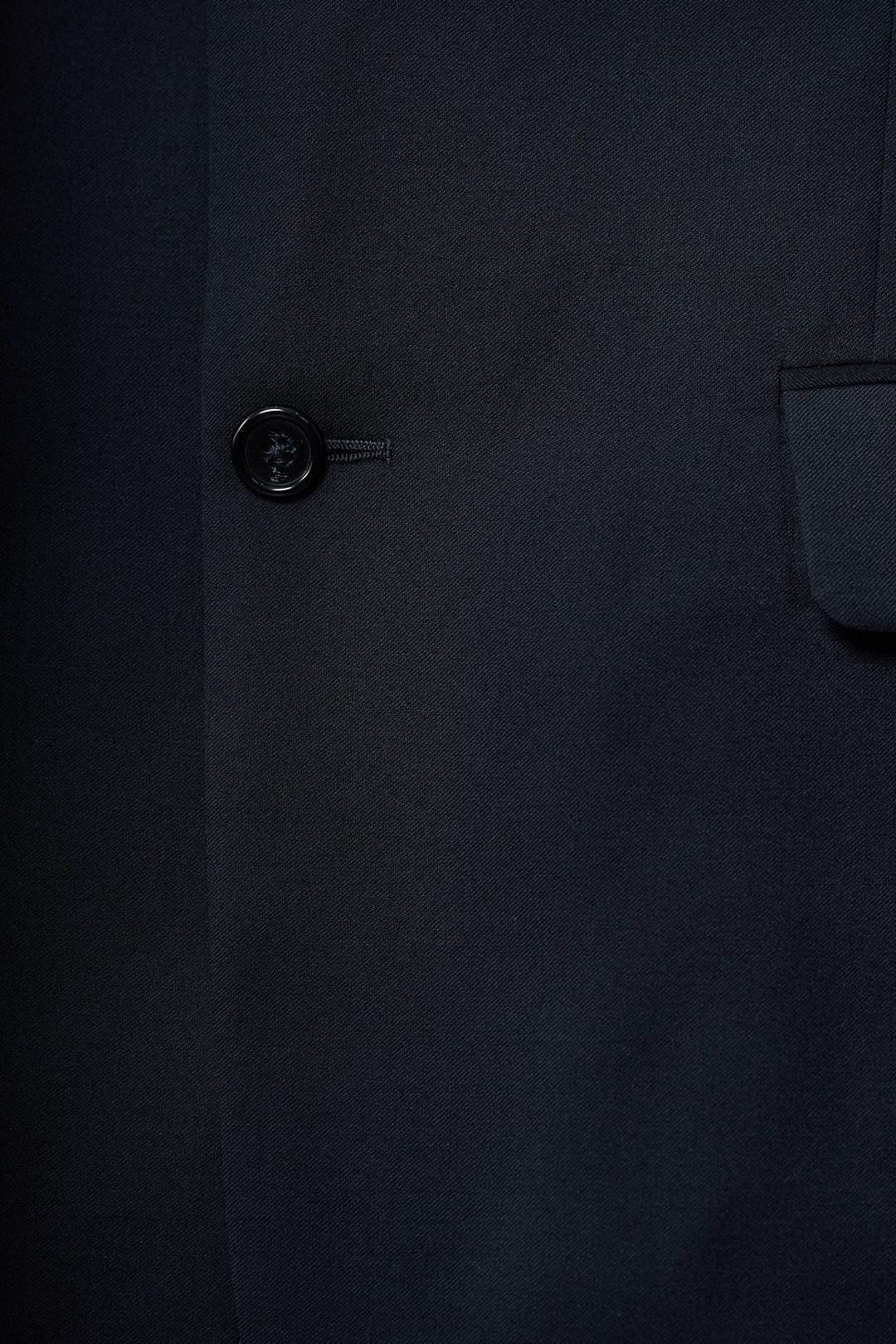 Dim Dark Navy Suit